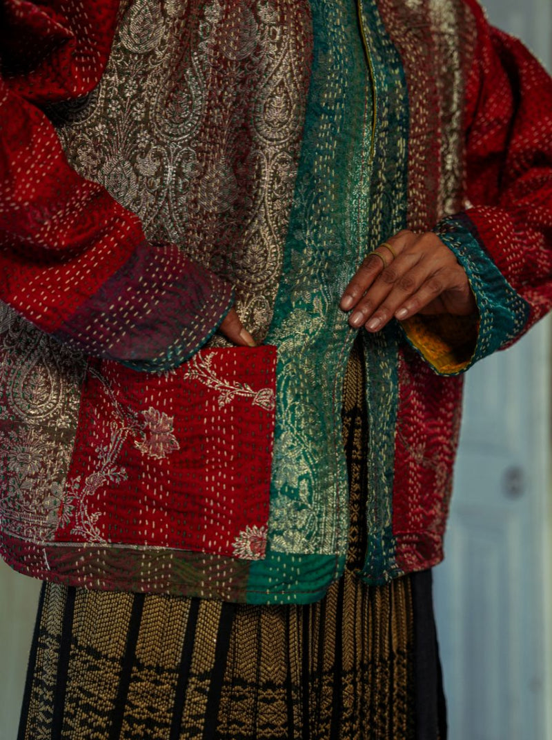 kantha vintage reversible collar vest banaras katyayani (Zinda)